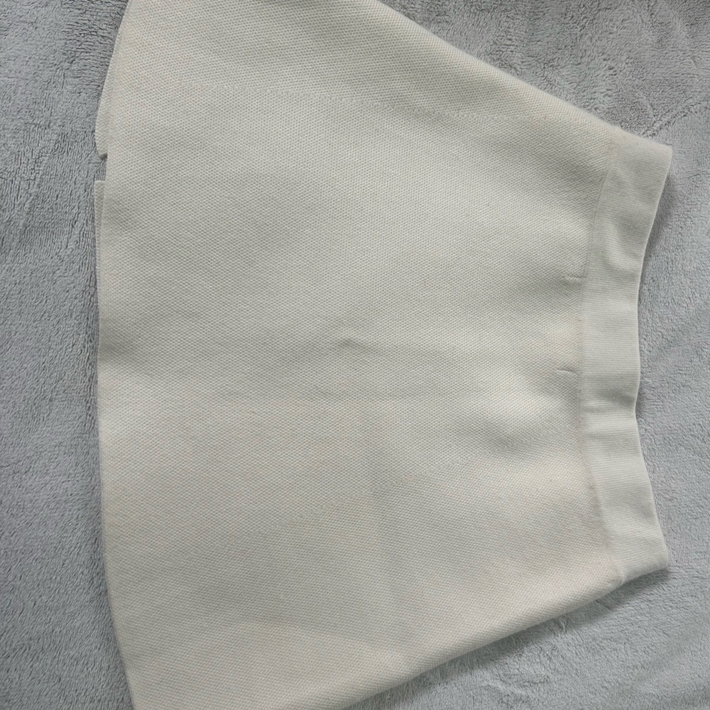 Stylish Off-White Cotton Skirt - Picture 2 of 3